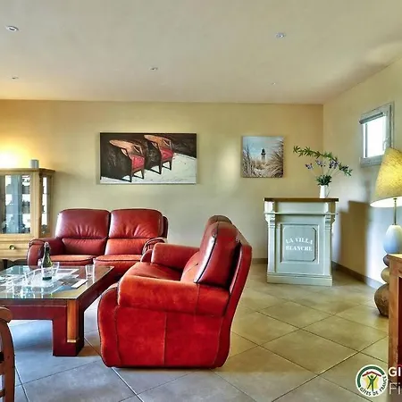 Localise - A80 - La Blanche - Cote Jardin - Plain-pied - Wifi Inclus - Draps Inclus - Animaux Bienvenue דירה Guilvinec